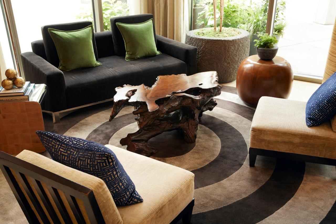 1 Hotel Seattle Exterior foto A living room with a carpet