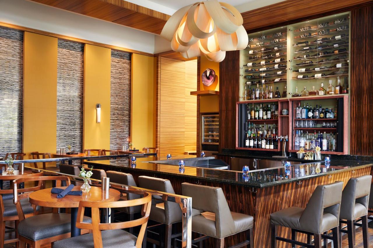 1 Hotel Seattle Exterior foto The bar at the restaurant